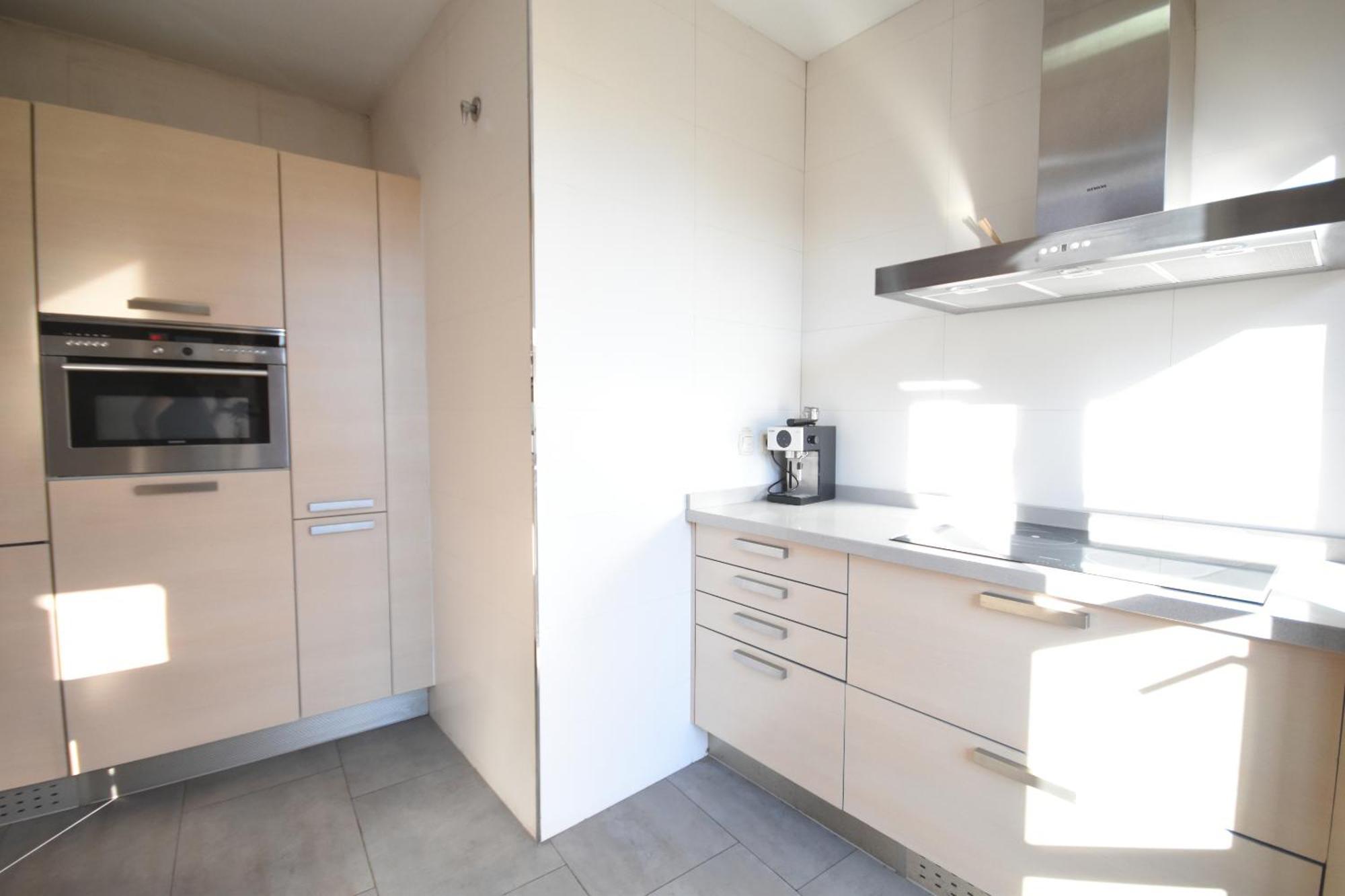 Bello Apartamento En La Plaza Del Tossal Валенсия Екстериор снимка